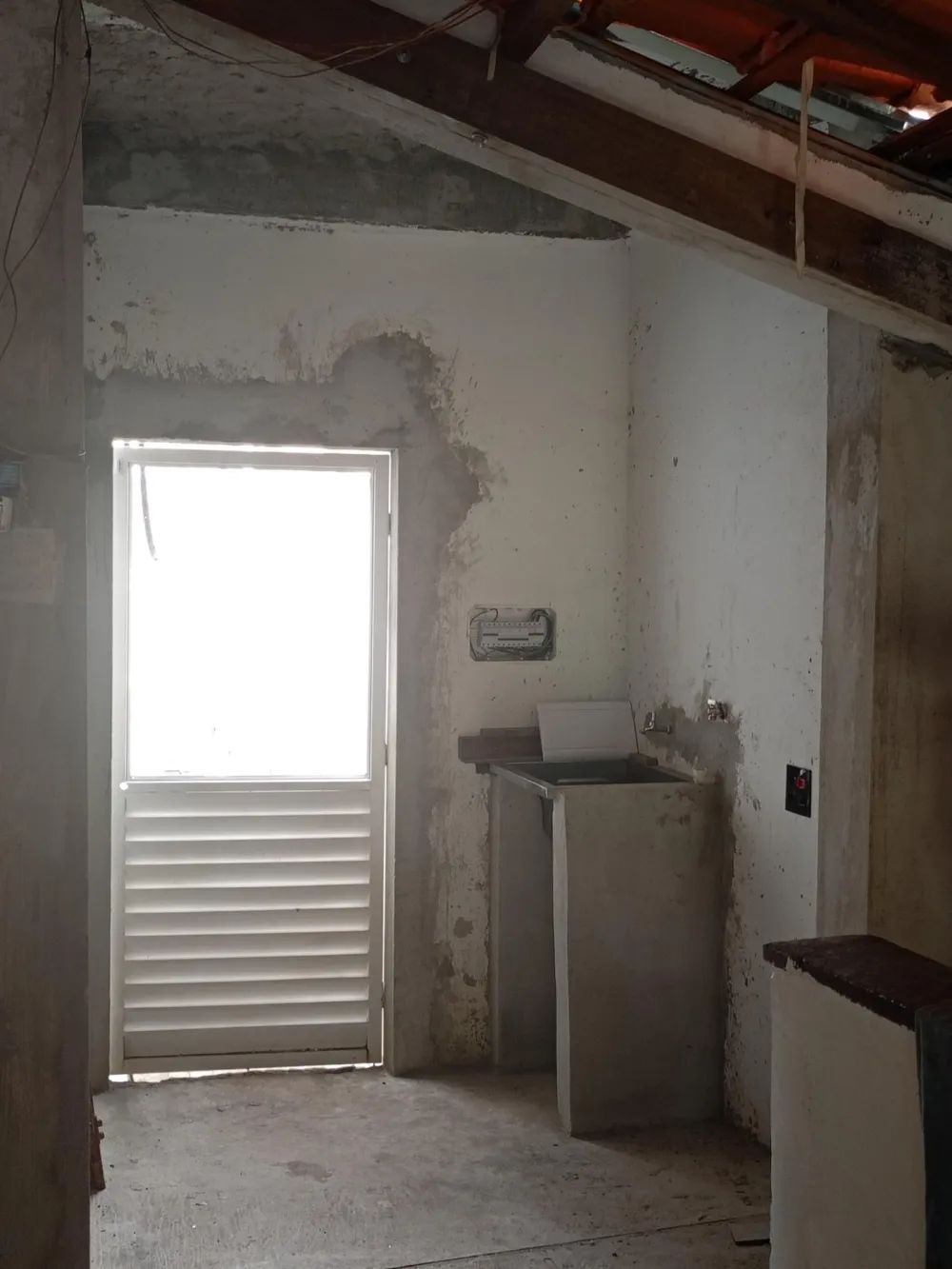 Casa 3 quartos para Venda no bairro Chácara Praia do Sol em Poços de Caldas