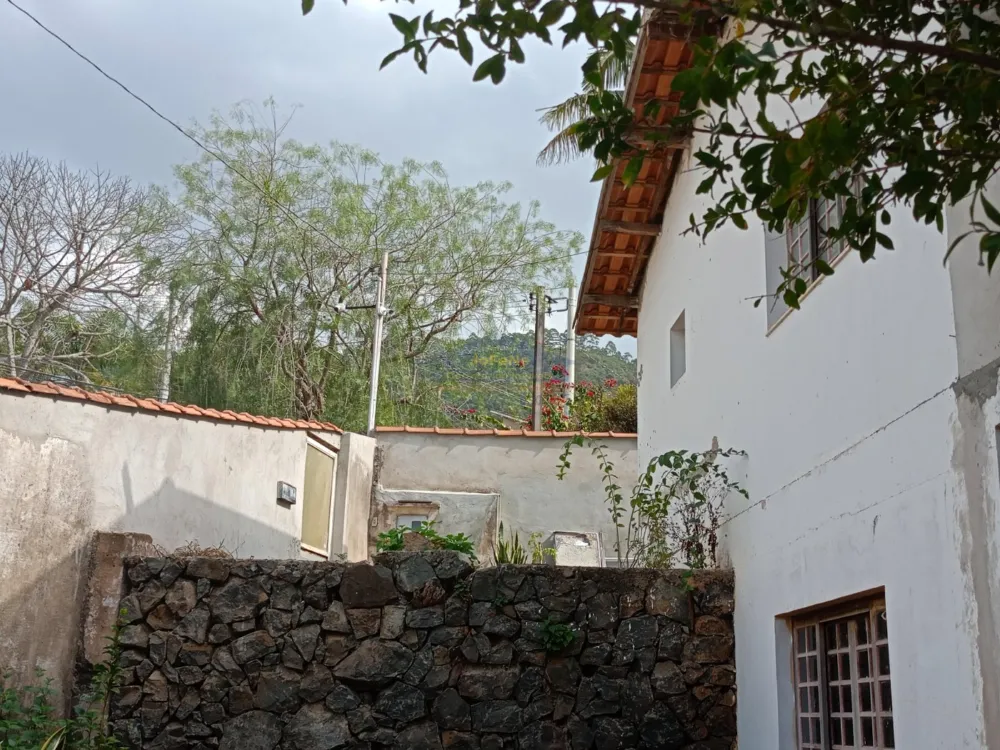 Casa 3 quartos para Venda no bairro Chácara Praia do Sol em Poços de Caldas