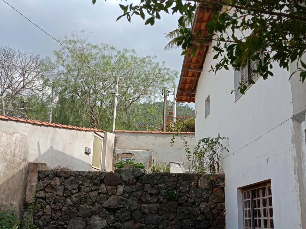 Casa 3 quartos para Venda no bairro Chácara Praia do Sol em Poços de Caldas