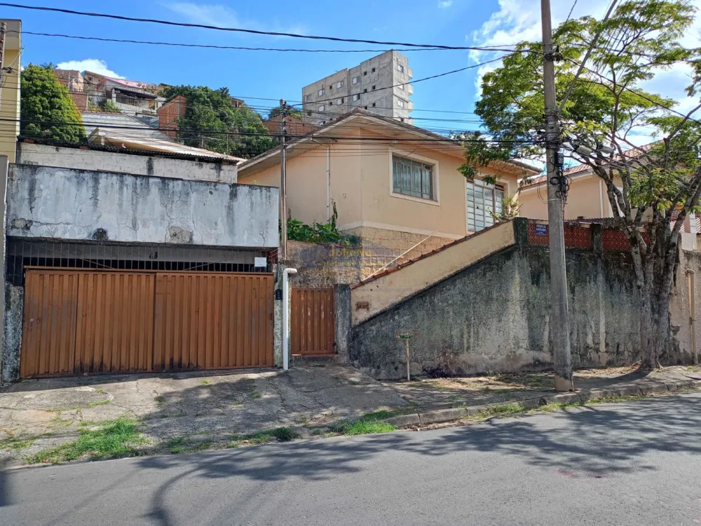 Casa 3 quartos para Venda no bairro Jardim Santa Augusta em Poços de Caldas