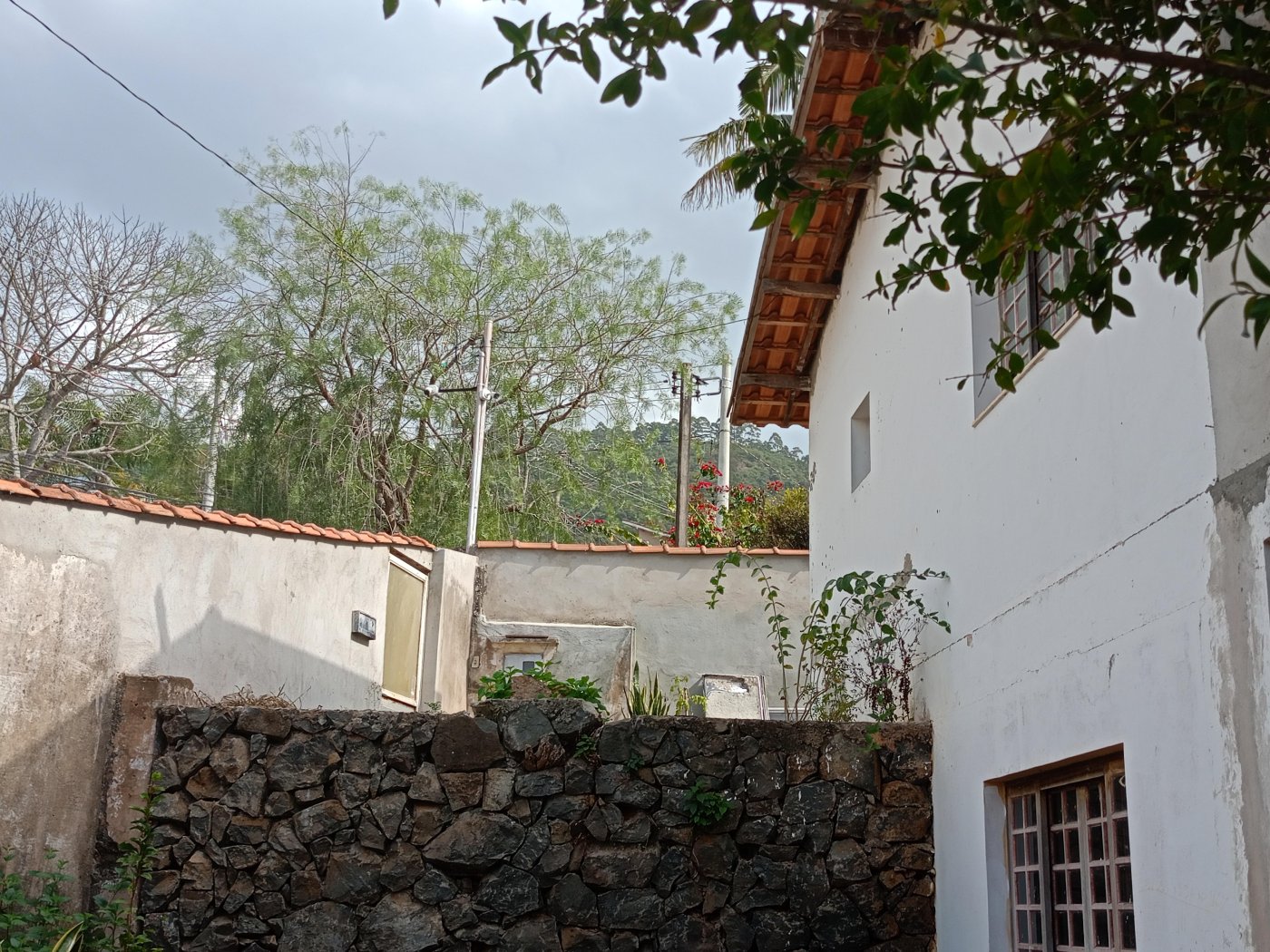 Casa 3 quartos para Venda no bairro Chácara Praia do Sol em Poços de Caldas